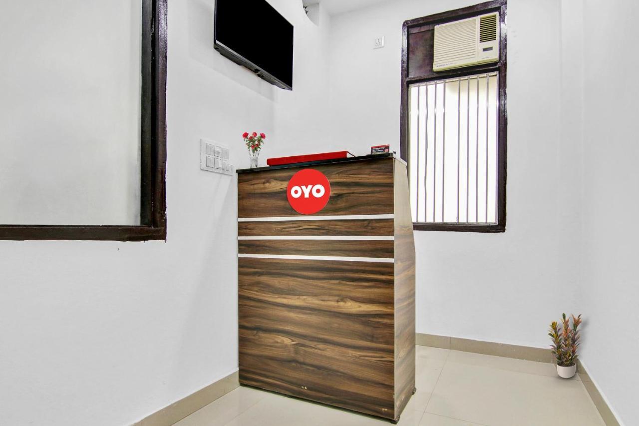 Flagship Hotel Secret Mirage Near Rithala Metro Station Neu-Delhi Exterior foto